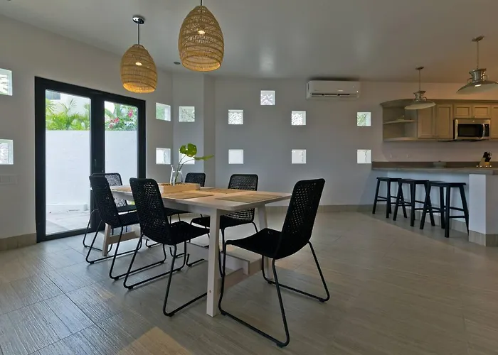#marbella Lane - Stylish Private With Oceanviews *