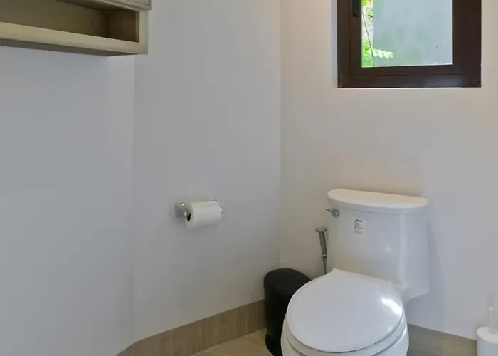 #marbella Lane - Stylish Private With Oceanviews
